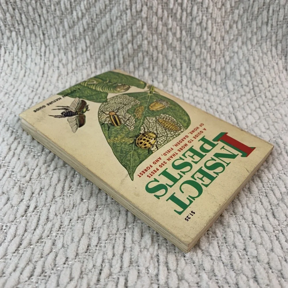 1966 A Golden Nature Guide INSECT PESTS by Herbert Zimm Home Garden Field Forest - Picture 6 of 16